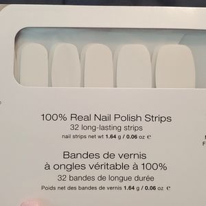 Colorstreet- Clear As Day💕Bundle any 4/$25 +free shipping 💕